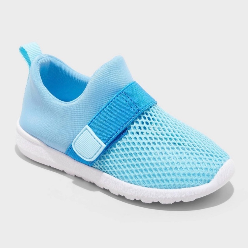 NWT Toddler Cat & Jack Light Blue Mesh Sneakers 
Size 5